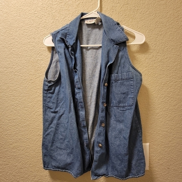 Talbots sleeveless denim top - Picture 1 of 4
